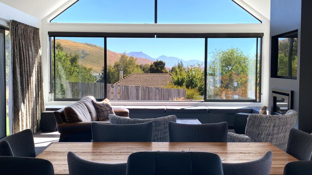 The Landsborough Tekapo Villa Lake Tekapo Exterior photo